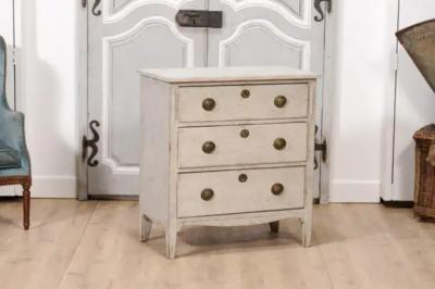 Gustavian Style Swedish Light Grey Painted Three Drawer Chest with Carved Posts