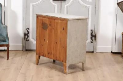 Gustavian Style Swedish Light Grey Painted Three Drawer Chest with Carved Posts