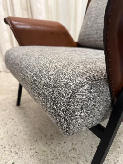 Gustavo Pulitzer Finali Pair of Alba Stitched Leather Lounge Chairs by Gustavo Pulitzer for Arflex