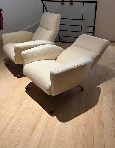 Guy Besnard Guy Besnard awesome comfy pair of reclining chairs
