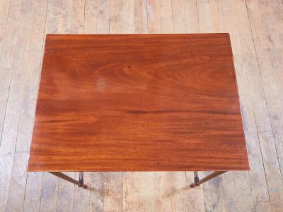 H Stretcher Spider Leg Table