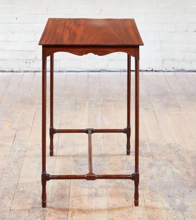 H Stretcher Spider Leg Table