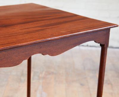 H Stretcher Spider Leg Table