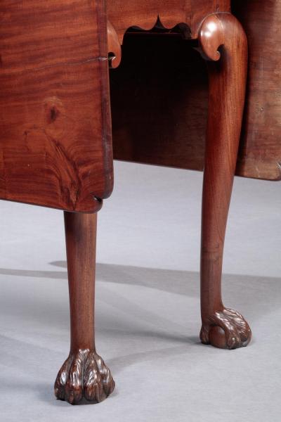 HAIRY PAW DROP LEAF DINING TABLE