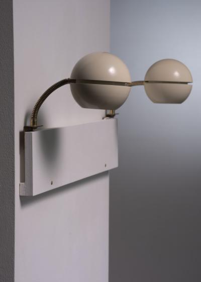 HEIKKI TURUNEN Pair of Heikki Turunen bedside wall lamps for Orno