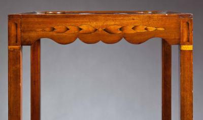HEPPLEWHITE BLEEDING HEART INLAID WASHSTAND