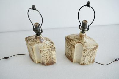 Haico Nietsche A pair of stoneware table lamp by Haico Nitzsche