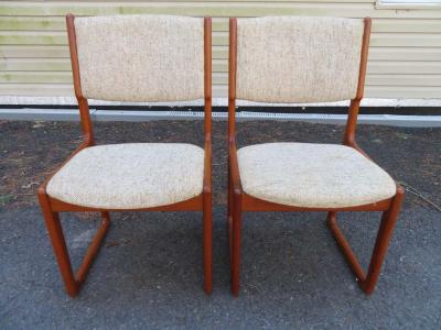 Handsome Set of 6 Danish Benny Linden Teak Dining Chairs Mid Century Modern