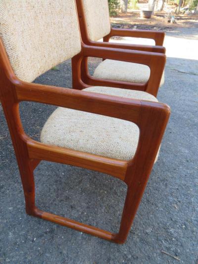 Handsome Set of 6 Danish Benny Linden Teak Dining Chairs Mid Century Modern