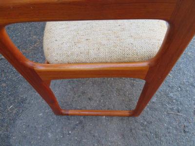 Handsome Set of 6 Danish Benny Linden Teak Dining Chairs Mid Century Modern