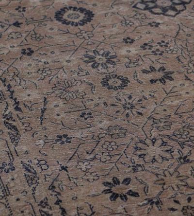 Handwoven Wool Early 20th Century Turkish Sivas Rug