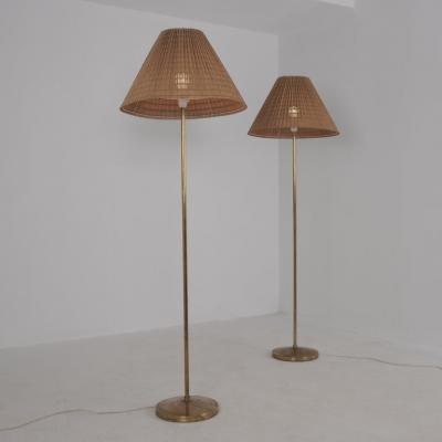 Hans Agne Jakobsson Pair of Hans Agne Jakobsson Floor Lamp in Brass Rattan Markaryd Sweden 1970s