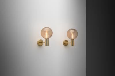 Hans Agne Jakobsson Pair of Hans Agne Jakobsson Model V 149 Wall Lamps Sweden 1960s
