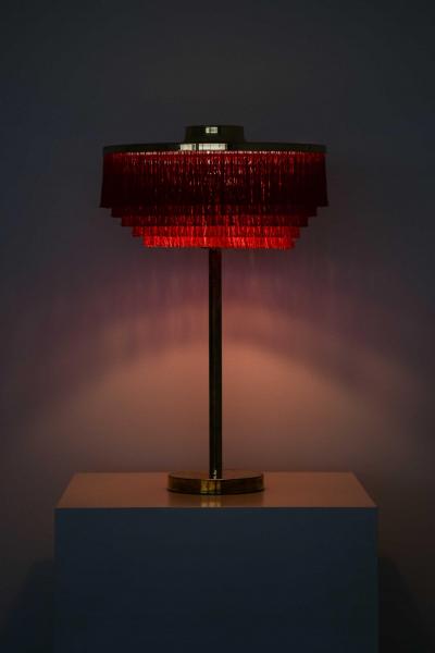 Hans Agne Jakobsson Scandinavian Modern Table Lamp in Brass and Silk by Hans Agne Jakobsson 1950s