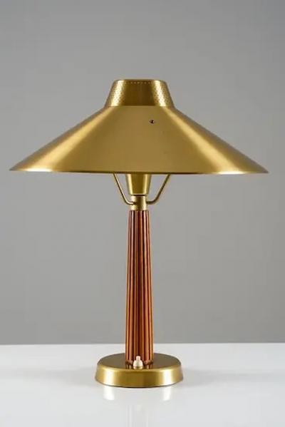 Hans Bergstr m Table Lamp Model 716 by Hans Bergstr m for Atelj Lyktan Sweden 1940s
