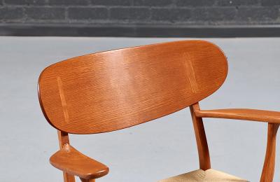 Hans J Wegner CH 22 Lounge Chair for Carl Hansen S n