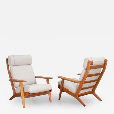 Hans J Wegner GE290A White Oak Lounge Chairs