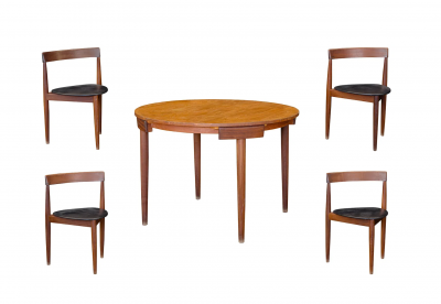 Hans Olsen Hans Olsen Roundette Table and Four Chairs for Frem Rojle