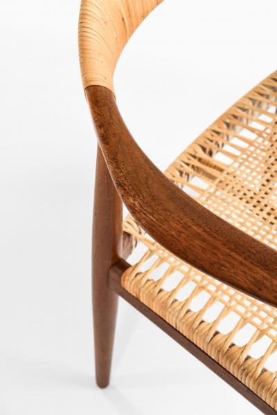 Hans Wegner Armchair Model JH 501 The Chair Produced by Johannes Hansen
