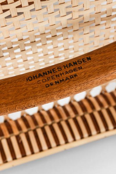 Hans Wegner Armchair Model JH 501 The Chair Produced by Johannes Hansen