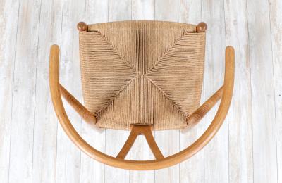 Hans Wegner Classic Hans J Wegner Wishbone Oak Arm Chair for Carl Hansen S n