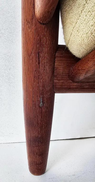 Hans Wegner Danish Mid century Modern Hans Wegner Cigar Oak Sofa by GETAMA circa 1950s