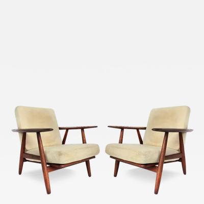 Hans Wegner Danish Modern Hans Wegner GETAMA Cigar Chairs Ottoman Denmark Oak Set of 3