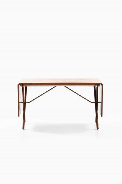Hans Wegner Dining Table Model AT 309 in Brass Oak and Teak by Hans Wegner 1950s