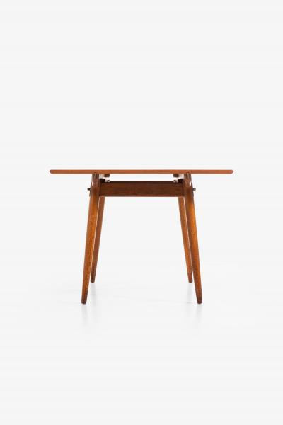 Hans Wegner Dining Table Model JH 570 Produced by Cabinetmaker Johannes Hansen