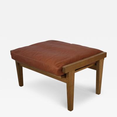 Hans Wegner GE 375 Footstool