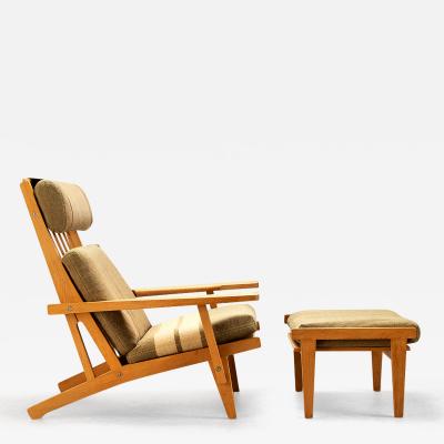 Hans Wegner GE375 Armchair by Hans Wegner for Getama Denmark 1950s