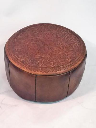 Hans Wegner Great Pair of Hans Wegner Style Saddle Tooled leather Folding Chairs and Ottoman