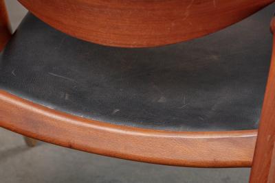 Hans Wegner HANS WEGNER SAWBUCK CHAIR