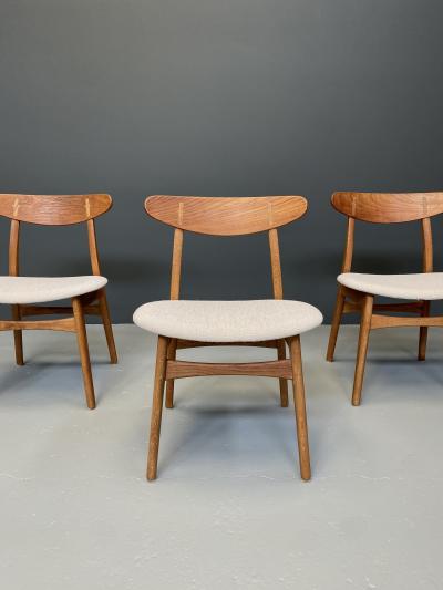 Hans Wegner Hans J Wegner CH30 Dining Chairs for CARL HANSEN SON