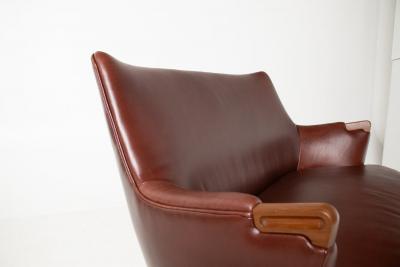 Hans Wegner Hans Weger CH72 Sofa in Oxblood Leather