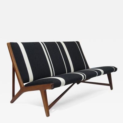 Hans Wegner Hans Wegner 1949 Armless Sofa Bench Settee Johaness Hansen JH555