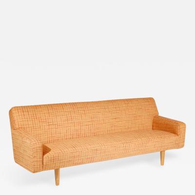 Hans Wegner Hans Wegner AP33 Sofa