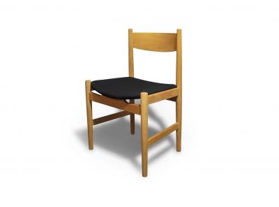 Hans Wegner Hans Wegner CH38 Dining Chairs in White Oak for Carl Hansen S n Denmark 1960