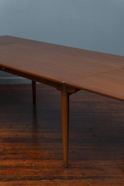 Hans Wegner Hans Wegner Dining Table for Andreas Tuck