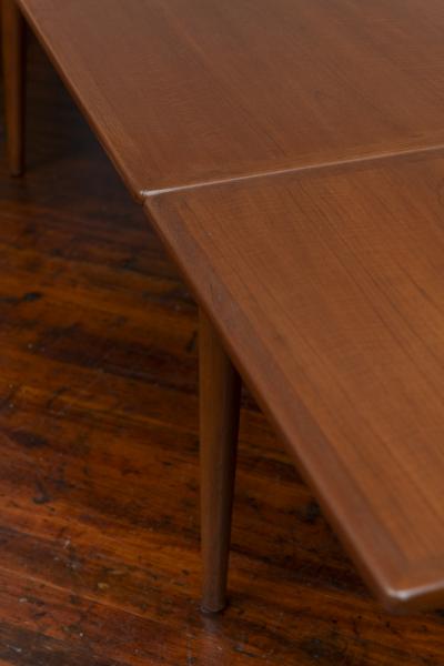 Hans Wegner Hans Wegner Dining Table for Andreas Tuck