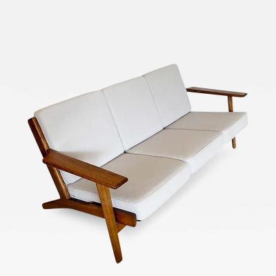 Hans Wegner Hans Wegner For Getama GE290 Sofa 1953
