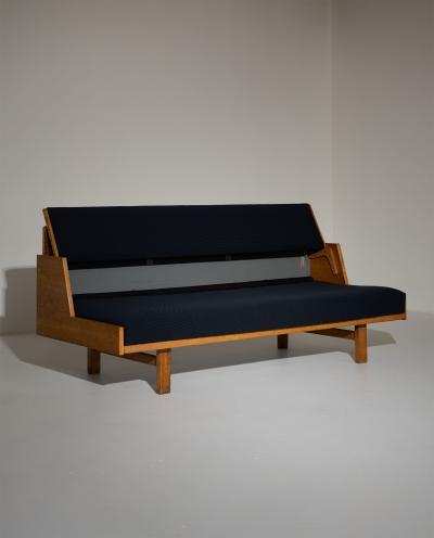 Hans Wegner Hans Wegner GE258 Sofa Bed for Getama 1950s