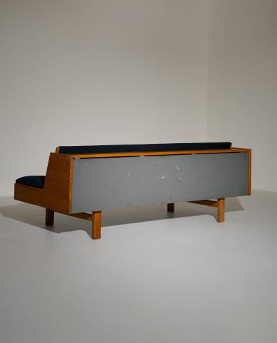 Hans Wegner Hans Wegner GE258 Sofa Bed for Getama 1950s