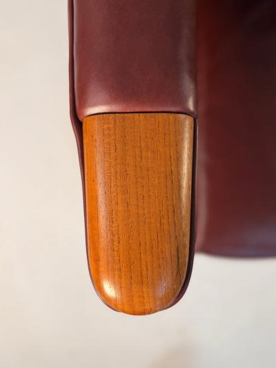 Hans Wegner Hans Wegner Papa Bear Chair Ottoman AP 19 in Leather circa 1950 s