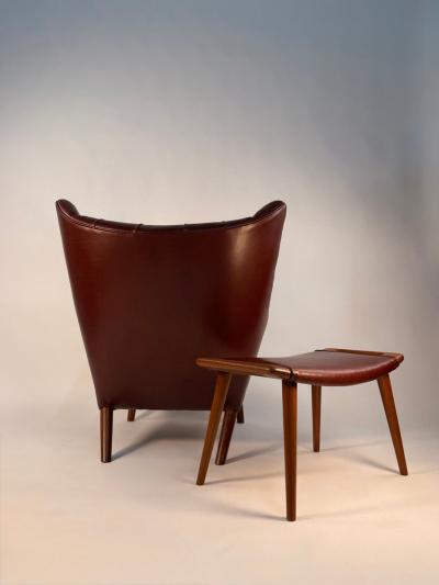 Hans Wegner Hans Wegner Papa Bear Chair Ottoman AP 19 in Leather circa 1950 s