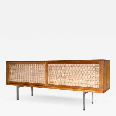 Hans Wegner Hans Wegner RY26 Oak Sideboard With Woven Slide Doors 1960s