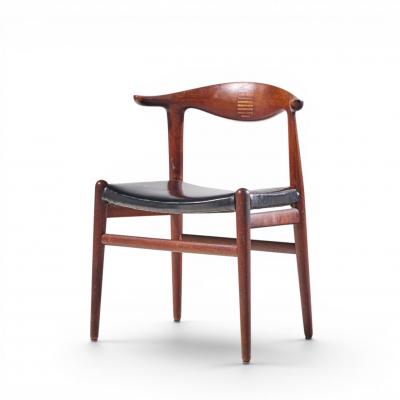 Hans Wegner Hans Wegner for Johannes Hansen Mid Century Cow Horn Dining Chairs Set of 8