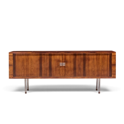 Hans Wegner Hans Wegner for Ry M bler RY 25 President Mid Century Rosewood Credenza Hutch