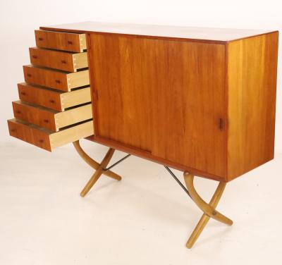 Hans Wegner Impressive Scandinavian Modern Saber Base Cabinet Designed by Hans Wegner