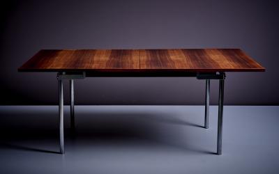 Hans Wegner Large Extendable Hans Wegner Dining Table in Rosewood Denmark